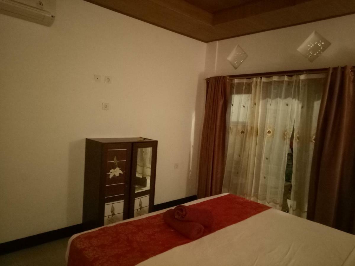 Swara Homestay 2 Nusa Lembongan  Bagian luar foto